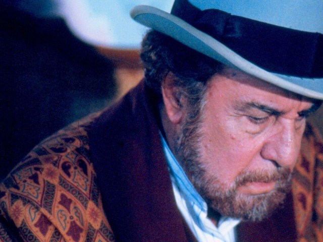 La Moglie Ingenua, Il Marito Malato